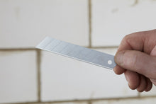 Load image into Gallery viewer, SNAP-OFF BLADES STANLEY
