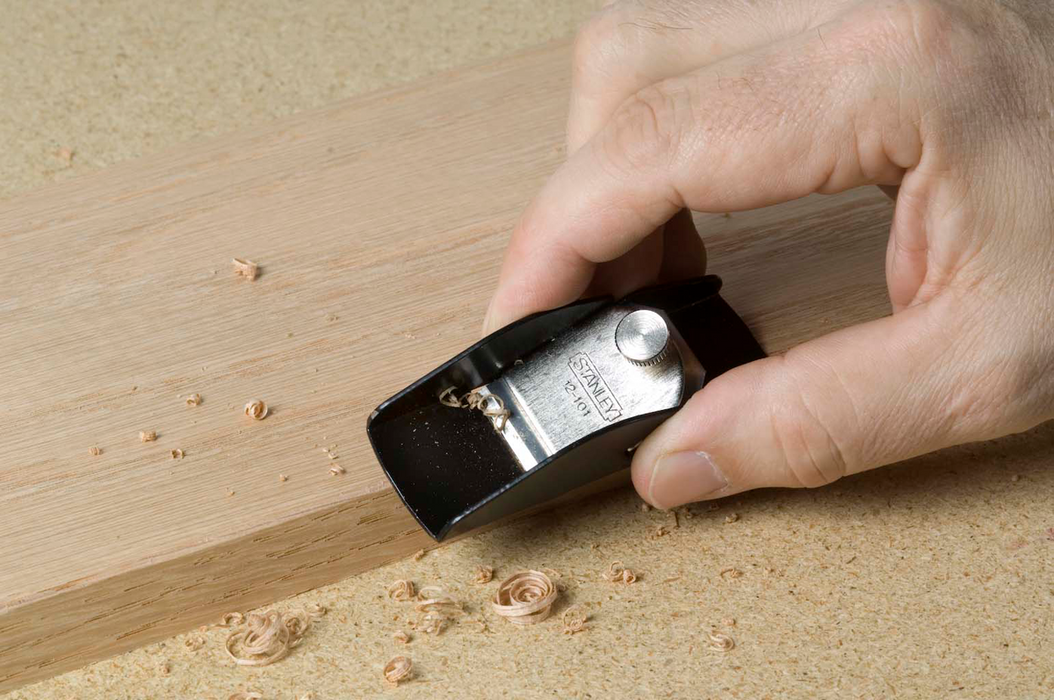CEPILLO PARA MADERA 3-1/2" STANLEY