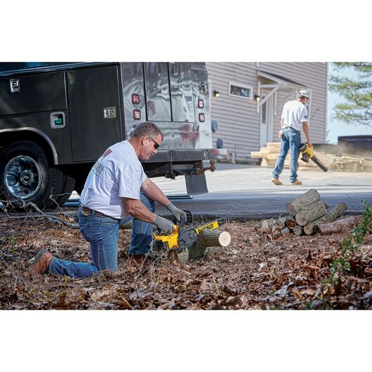 Chain Saw 12" 20V W/Battery 5.0 AH Dewalt