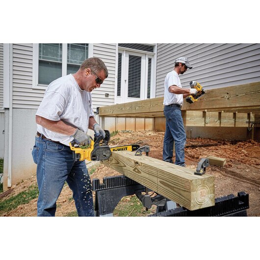 Chain Saw 12" 20V W/Battery 5.0 AH Dewalt