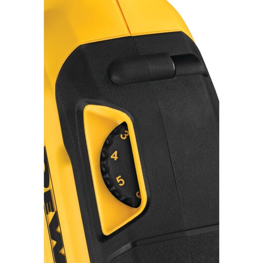 Drywall Sander Kit 9" 20V W/2 Battery 20V/5.0 AH Dewalt