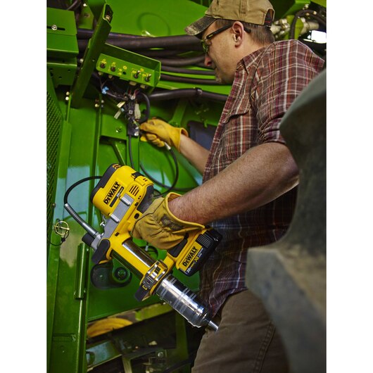 Grease Gun 20V Max XR W/Battery 4.0AH Dewalt