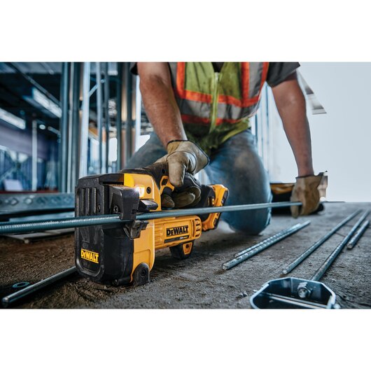 Threaded Rod Cutter Kit 20V Max* W/Battery Dewalt